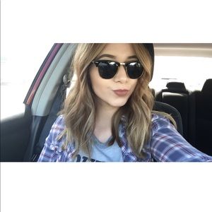 Meet your Posher, Marisol